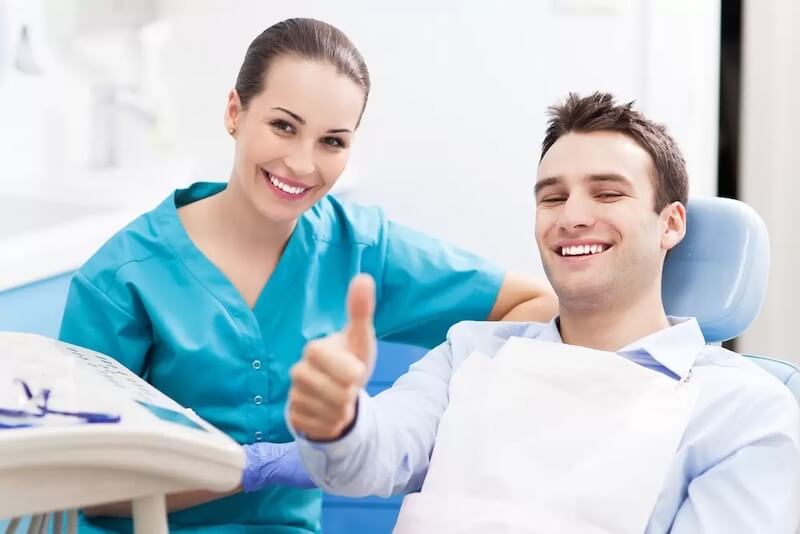 3 Reasons Why You Should Switch to a Holistic Dentist
